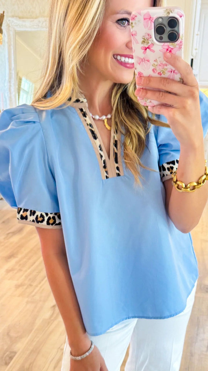 Women's nan legeres blouse-top with voluminous puff sleeves, V-neck and leopard print trim StylebySassy