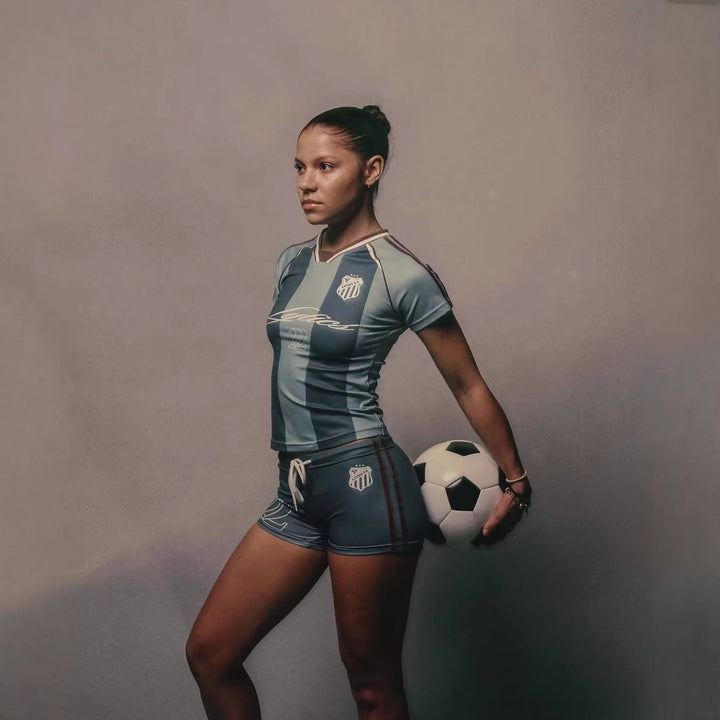 Women's sports set with body-hugging shorts and short-sleeved top StylebySassy
