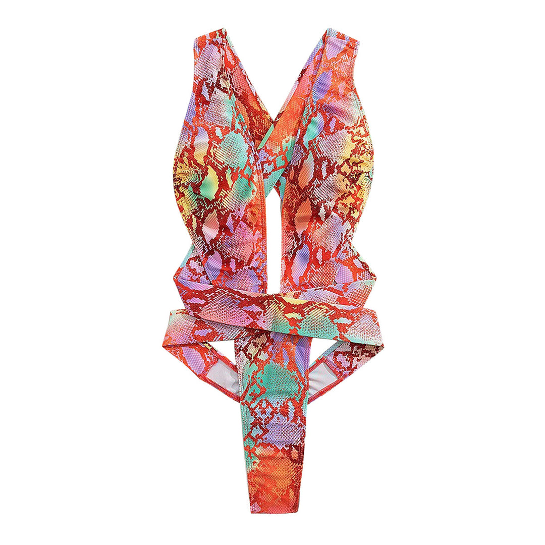 Ladies swimsuit with refined cut StylebySassy