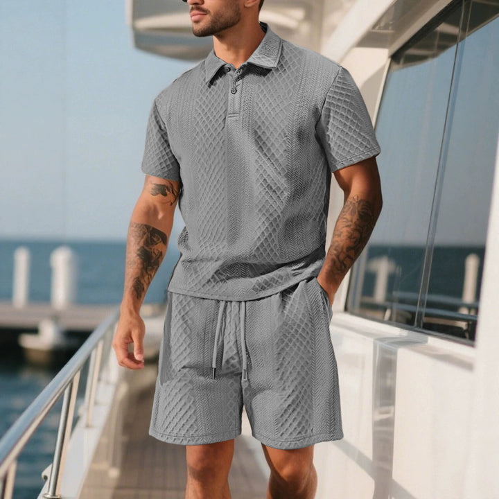 Men's structured polo shirt and bermuda shorts set made of quilted cotton blend StylebySassy