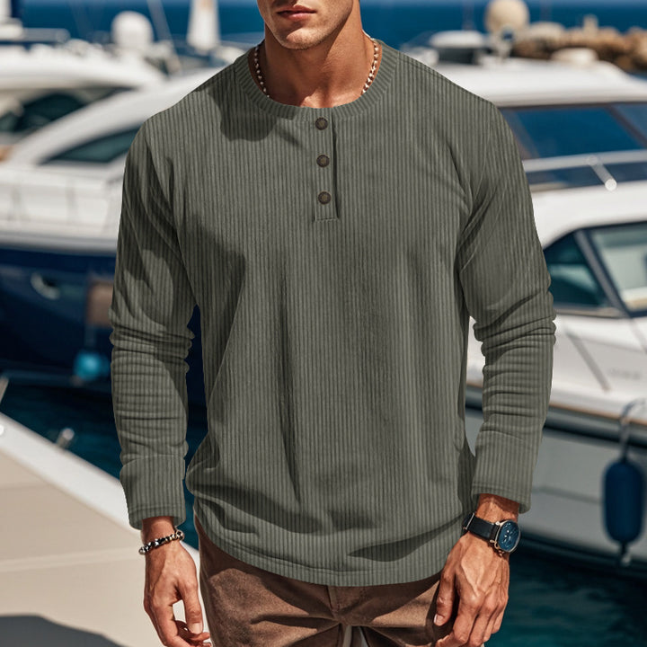 Men's ribbed long-sleeve Henley shirt with stand-up collar and concealed placket made of breathable jersey StylebySassy