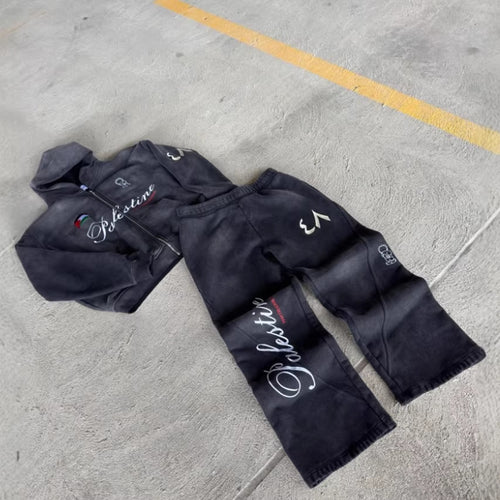 Unisex nan Oversize Hoodie Set in Vintage Look with zipper, expressive embroidery and wide sweatpants StylebySassy