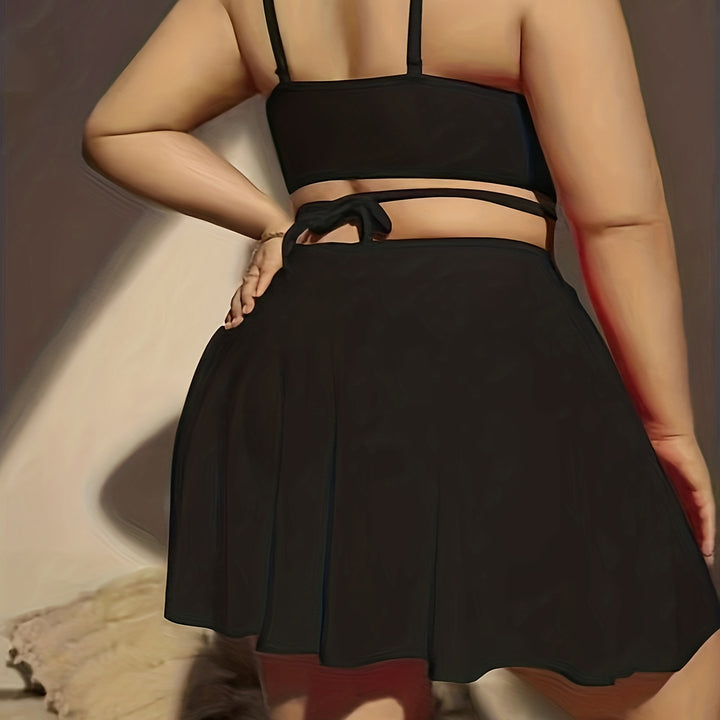 Women’s set consisting of top and skirt with sophisticated crossings StylebySassy