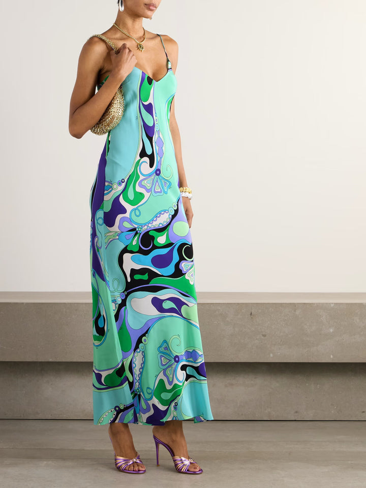 Ladies elegant slip maxi dress with V-neck, delicate spaghetti straps and retro graphic all-over print StylebySassy