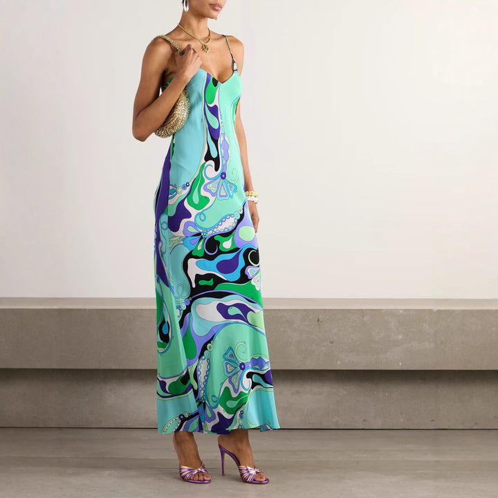 Ladies elegant slip maxi dress with V-neck, delicate spaghetti straps and retro graphic all-over print StylebySassy