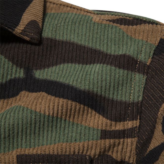 Men's fine cord overshirt with chest pockets, continuous button placket, and close-fitting silhouette StylebySassy