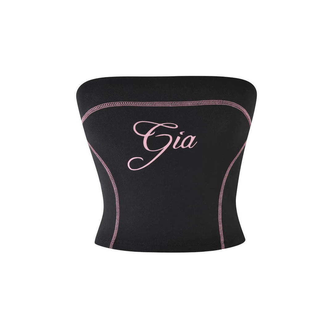 Women's sporty shorts with striking logo StylebySassy