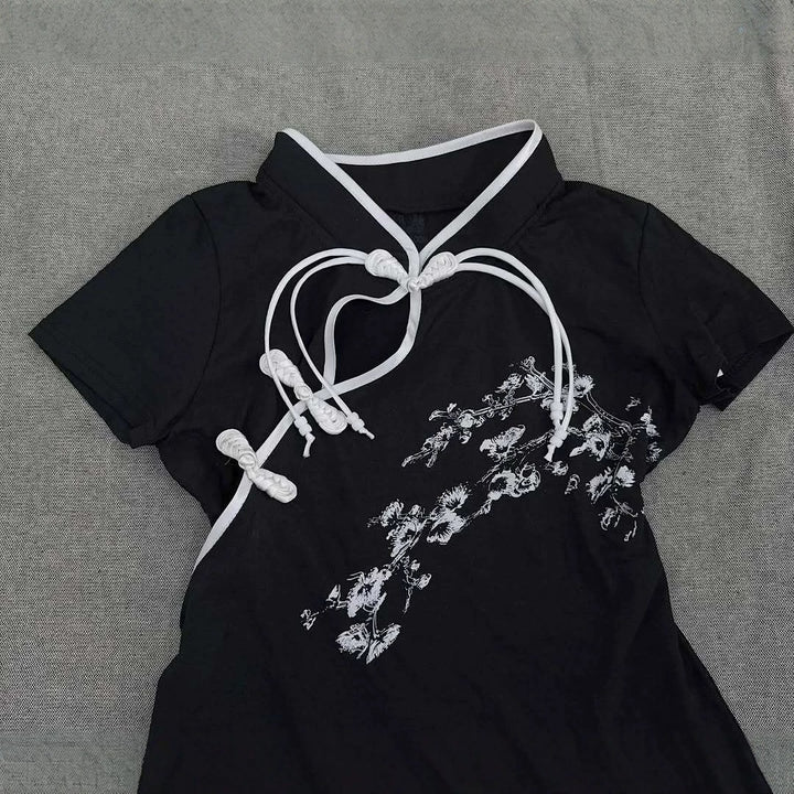Women Modern Chinese Short Sleeve T-Shirt with Creative Knot Design StylebySassy