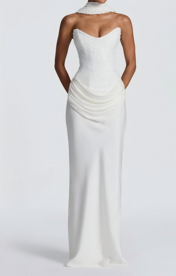 Women's Elegant Strapless Wedding Dress with Flowing Skirt StylebySassy