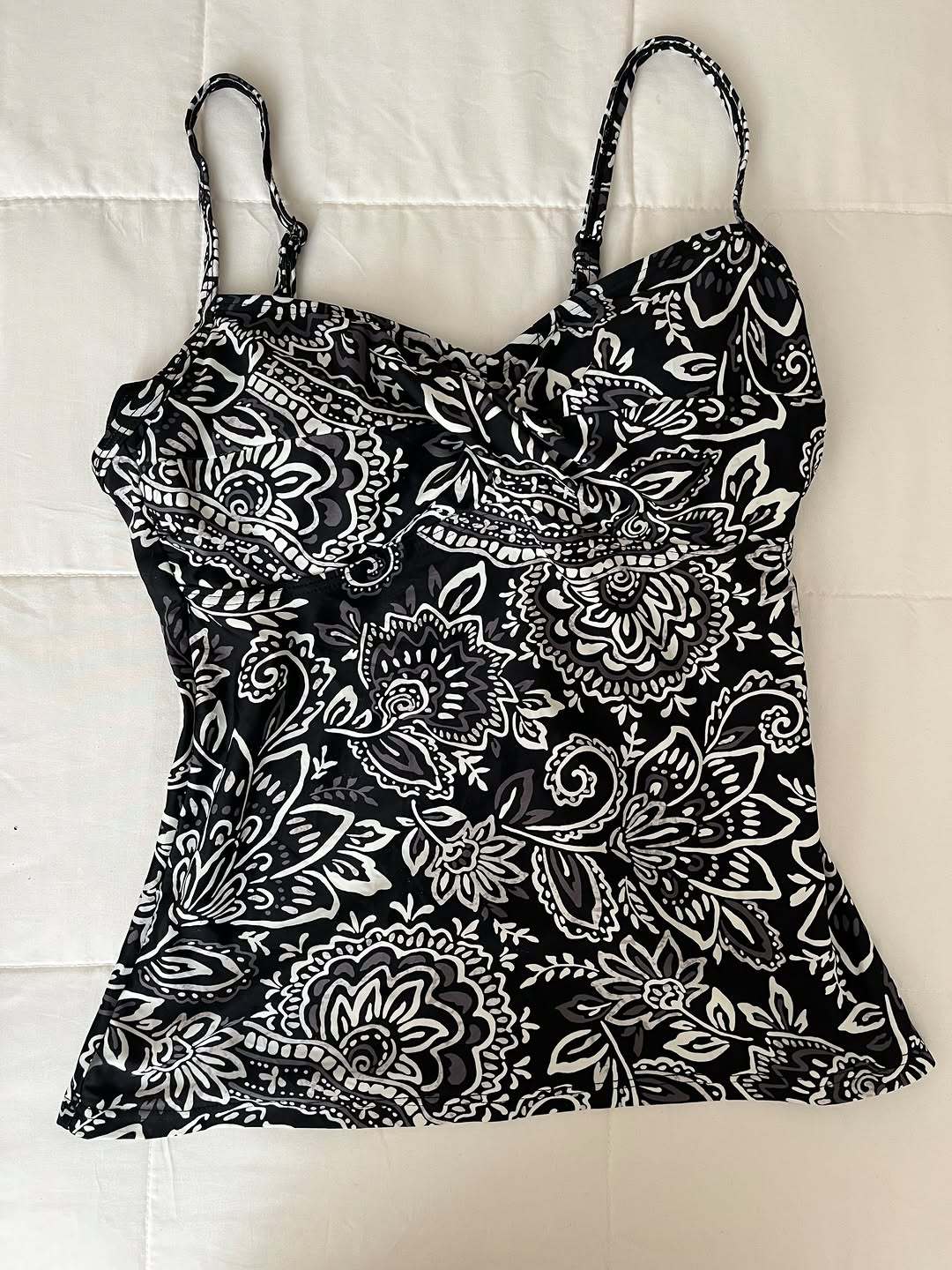 Women's Blouse Top with Floral Patterns StylebySassy