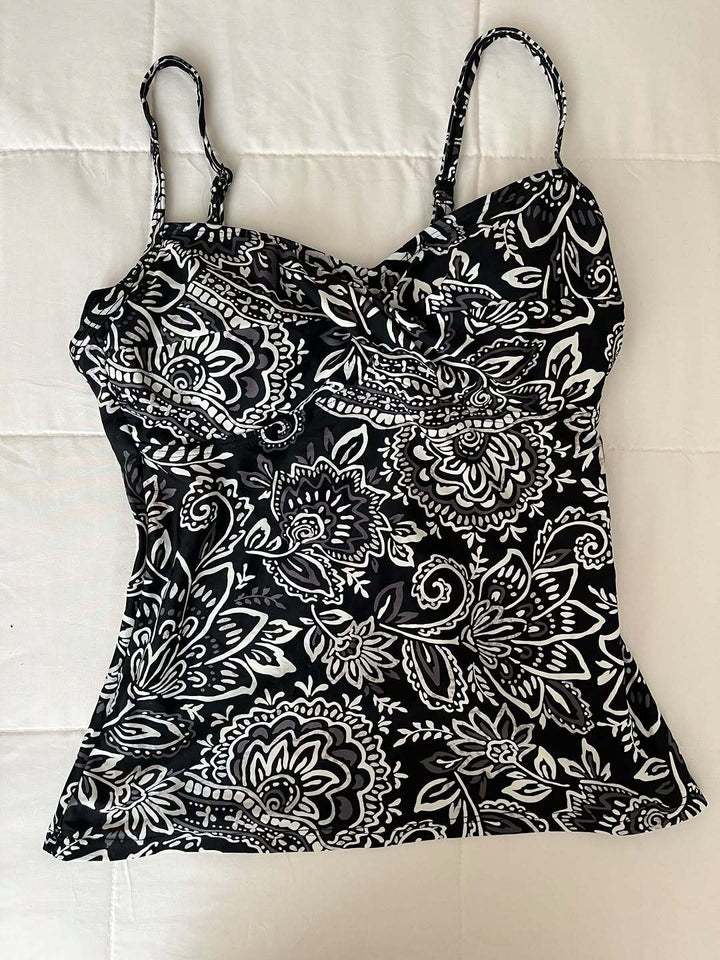 Women's Blouse Top with Floral Patterns StylebySassy