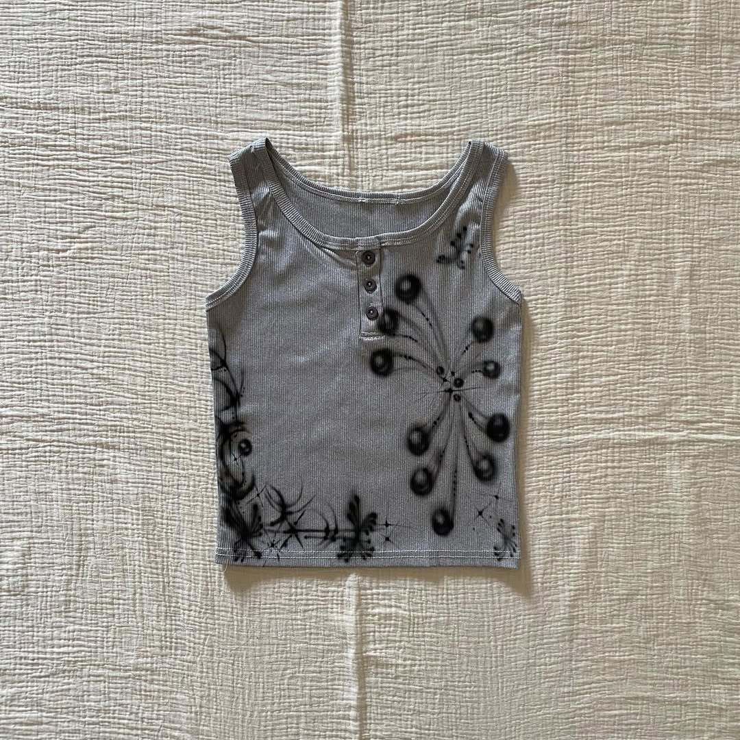 Women's fashionable top with creative print StylebySassy