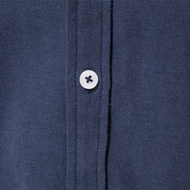 Men's elegant long-sleeve shirt made of Oxford fabric with a Kent collar and cuffed sleeves StylebySassy