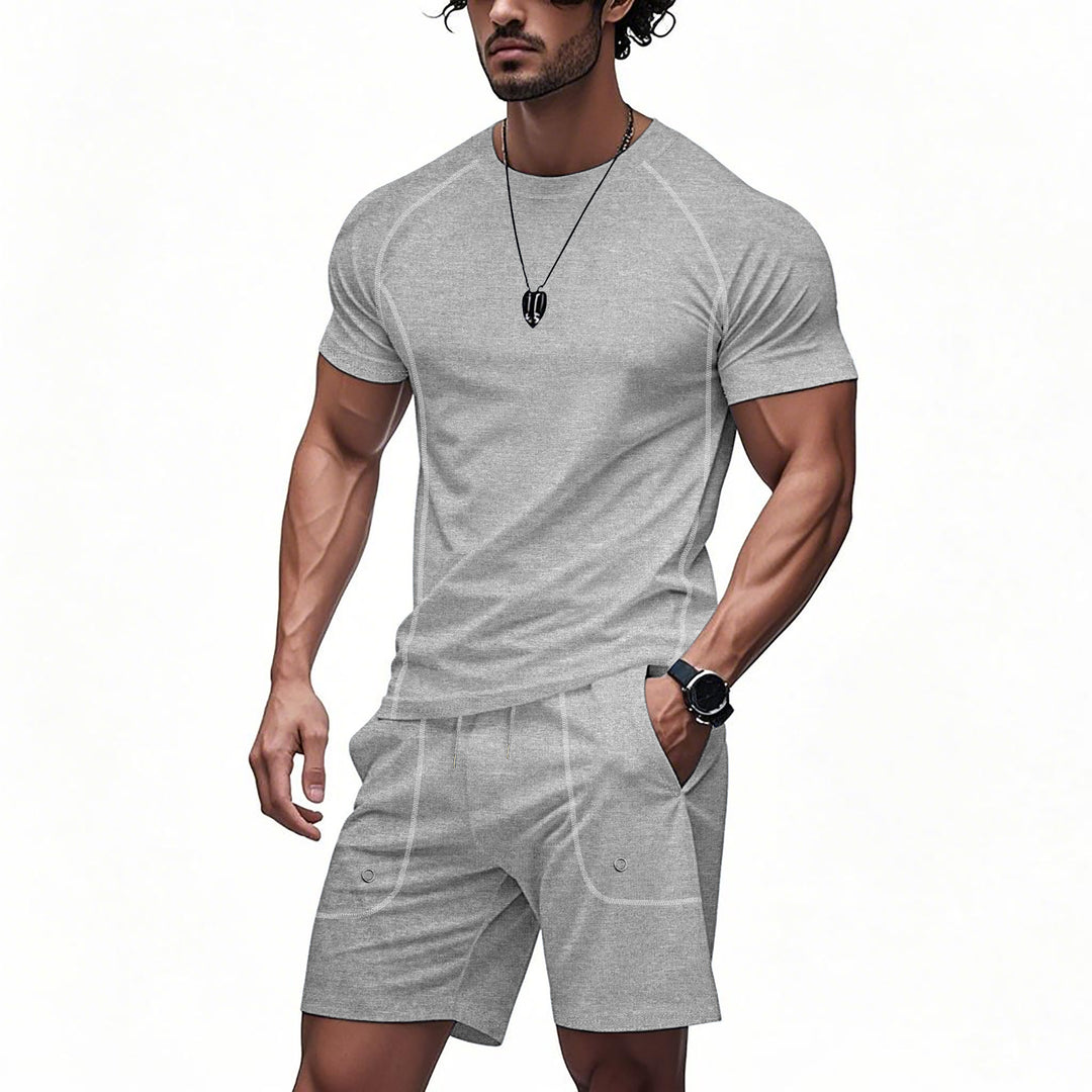 Men's sporty two-piece set made of breathable functional jersey with raglan sleeves StylebySassy