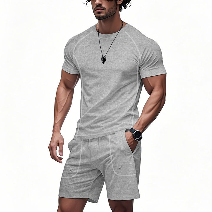 Men's sporty two-piece set made of breathable functional jersey with raglan sleeves StylebySassy