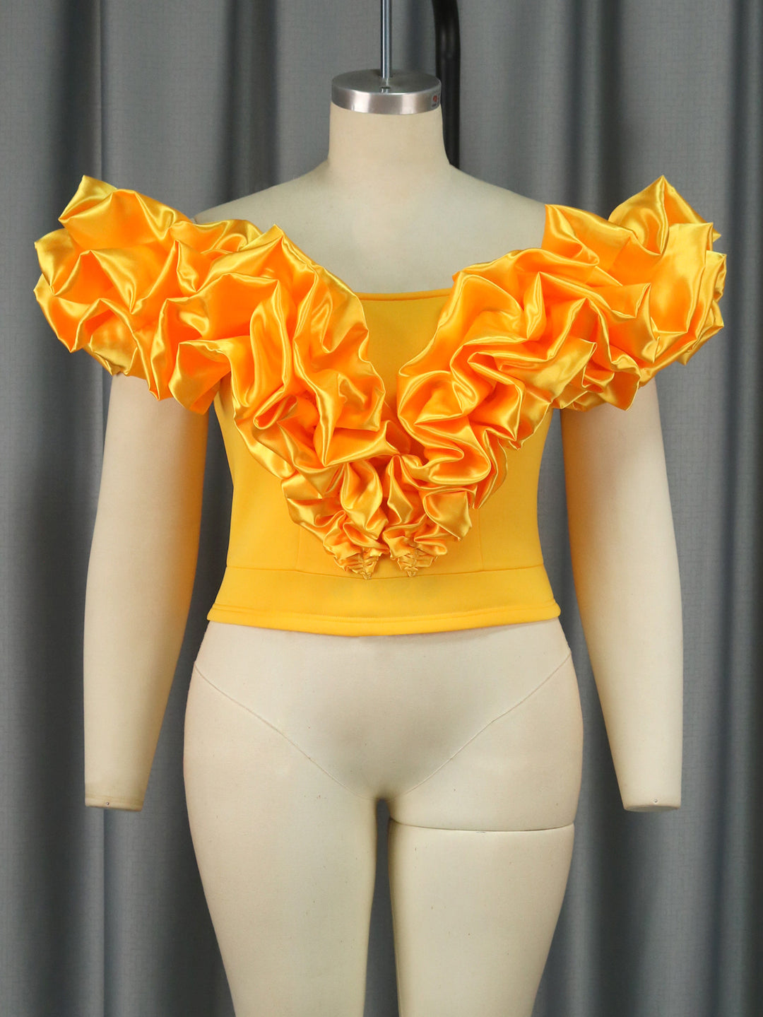 Women's top with voluminous ruffled hems StylebySassy