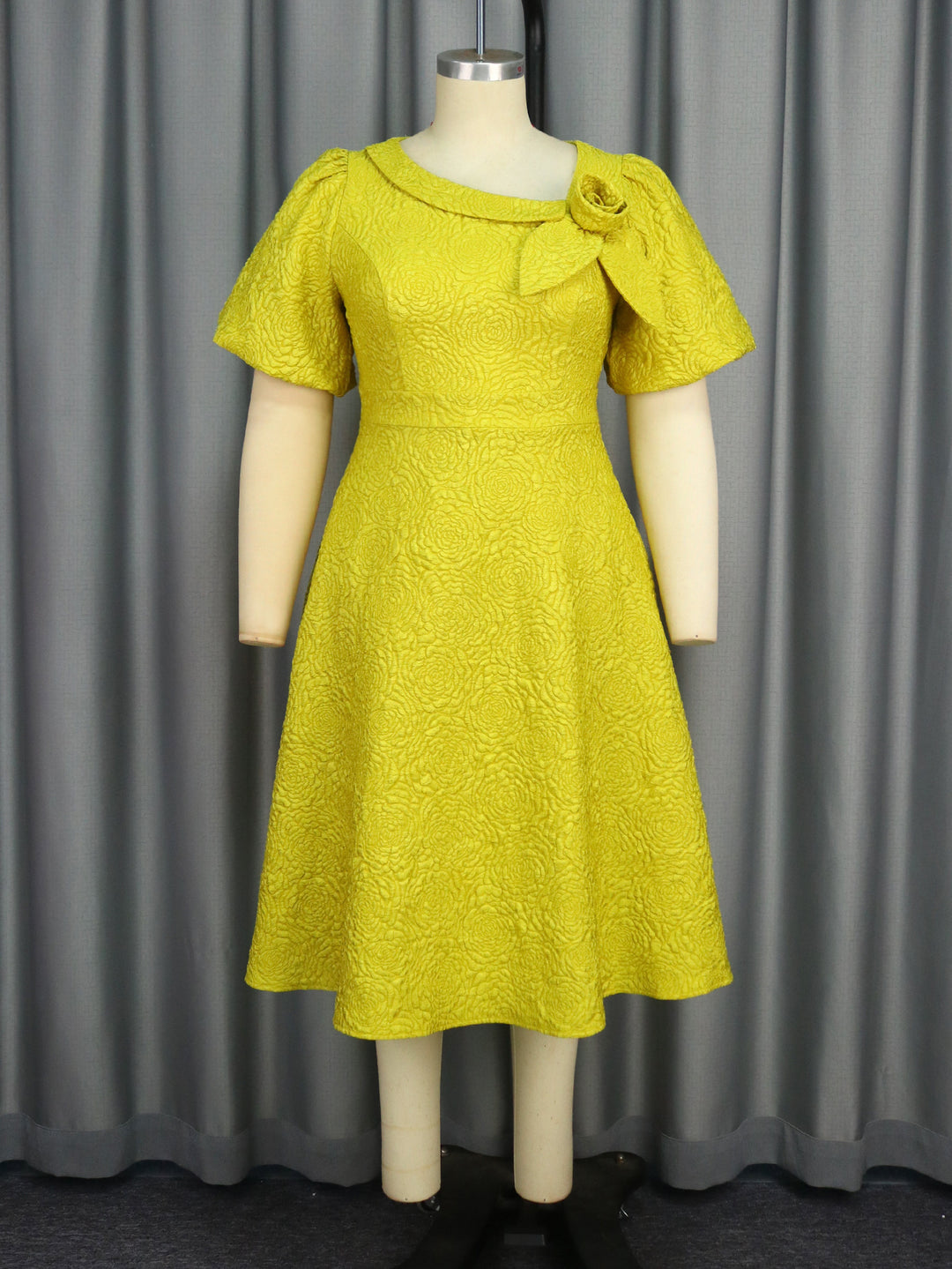 Women's Elegant Dress with Structured Flower Appliqué StylebySassy