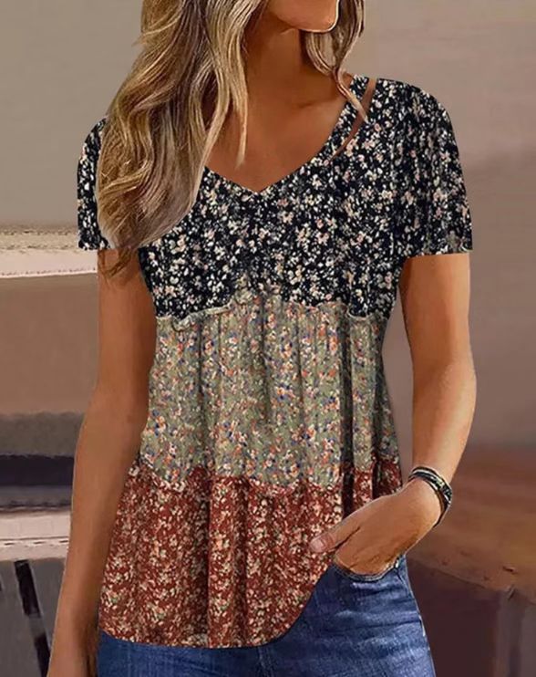 Women nan Boho Tiered Tunic with V-neck, Empire seam and short sleeves StylebySassy
