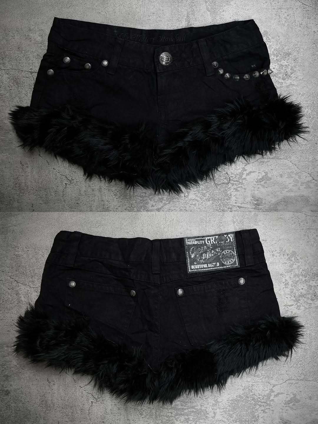 Women Short Jeans with Fluffy Hem StylebySassy
