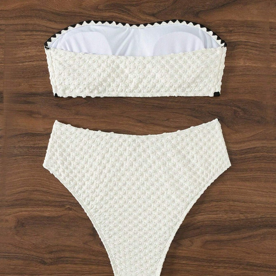 Women's bandeau bikini with structured surface StylebySassy