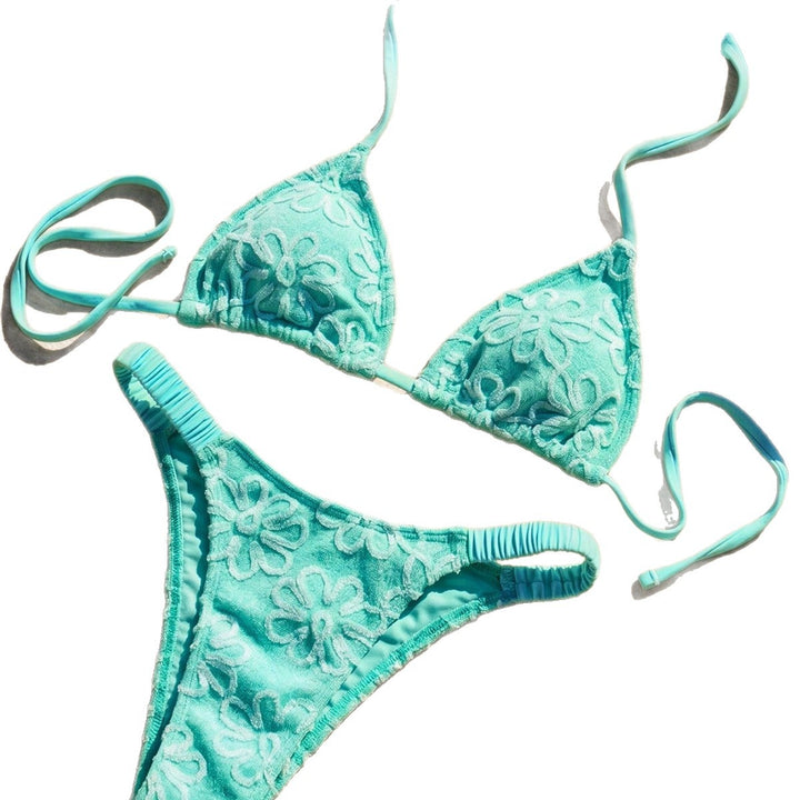 Women's triangle bikini with flower-shaped embroidery StylebySassy