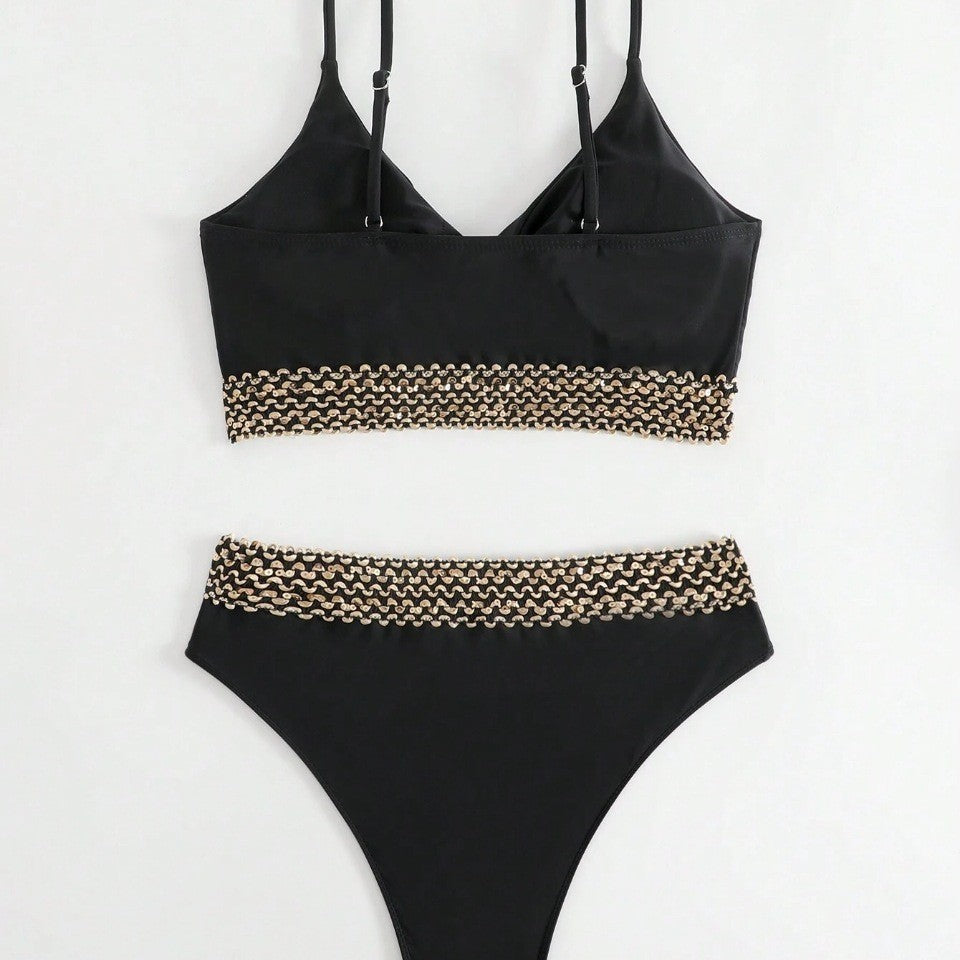 Women High-Cut Bikini with Elegant Chain Decoration StylebySassy