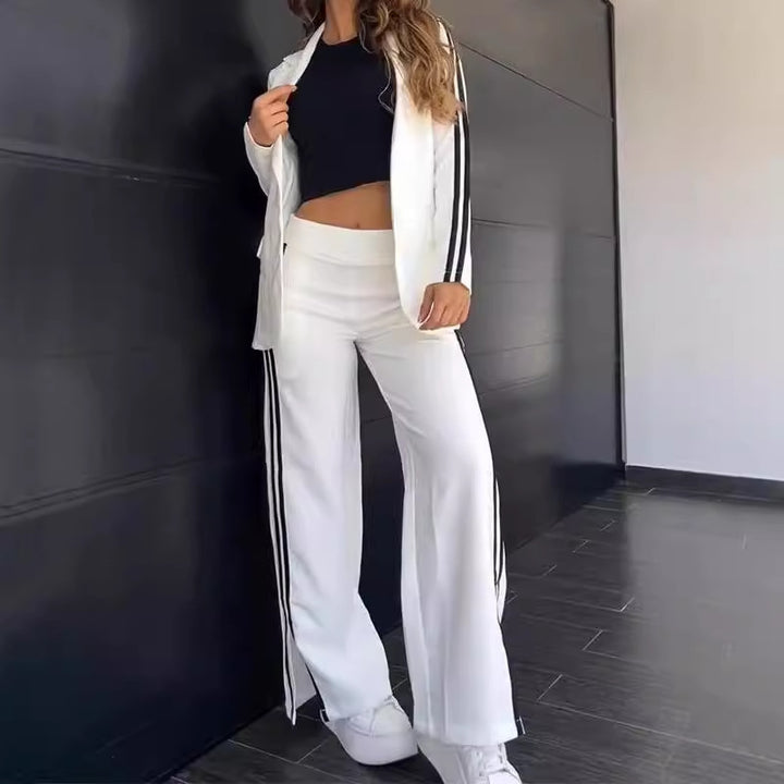 Ladies nan sporty-elegant two-piece blazer set with fitted blazer and wide jogging pants cut with side stripes StylebySassy