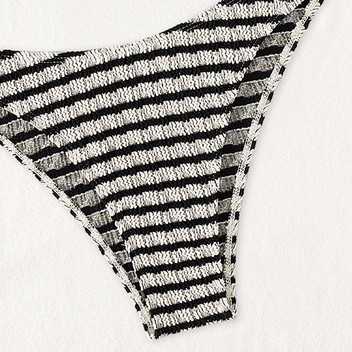 Ladies Bandeau Bikini with trendy neckline StylebySassy