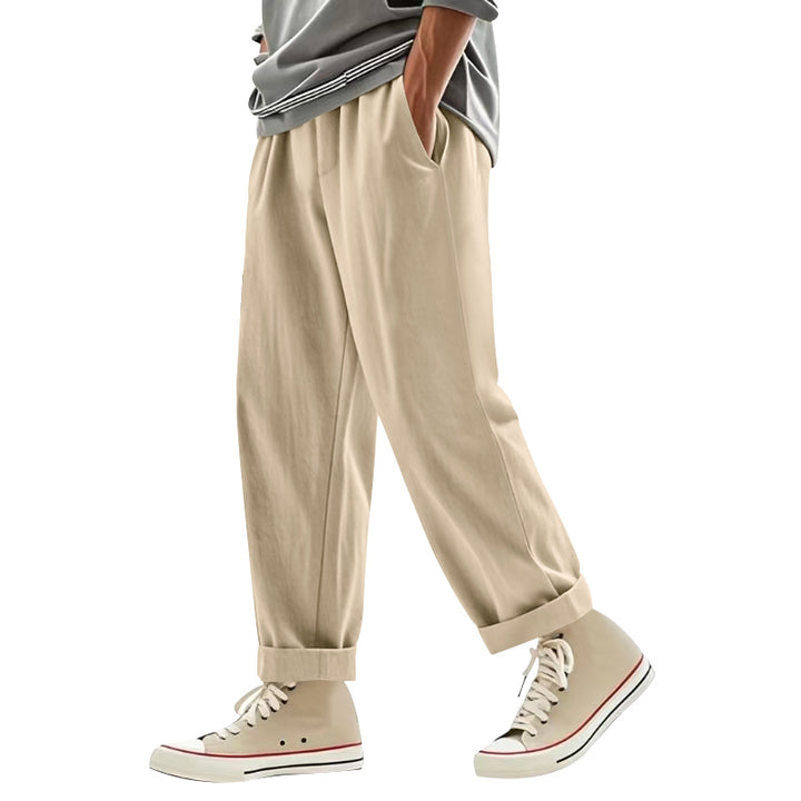 Men's wide pleat chino pants with cuffs, tapered fit and side pockets StylebySassy