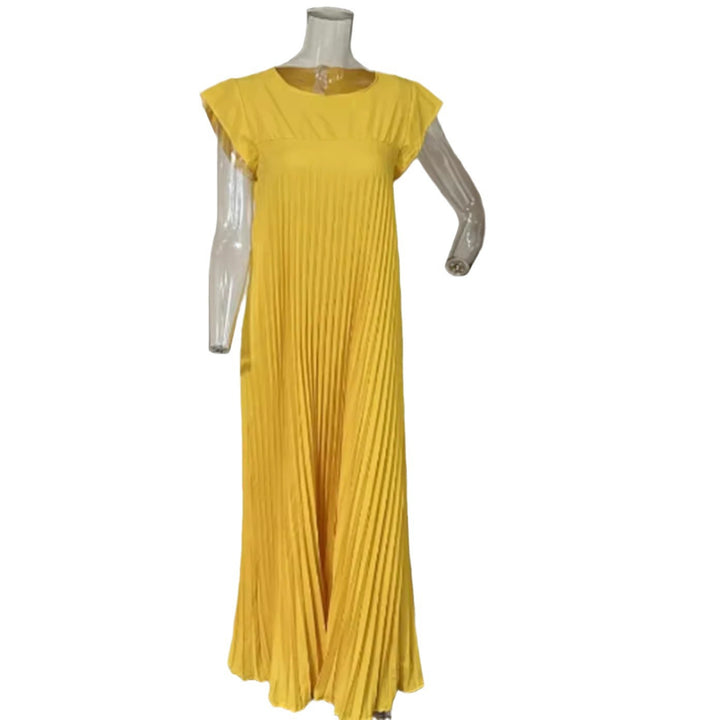 Women's flowing pleated maxi dress with dropped shoulders and side pockets StylebySassy