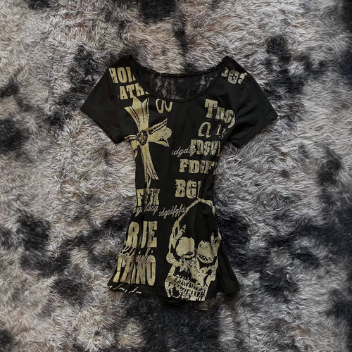 women's trendy t-shirt with creative graphics StylebySassy
