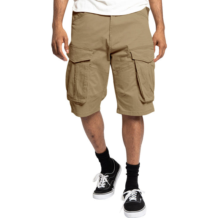 Men's robust cargo shorts with large flap pockets and loose fit StylebySassy