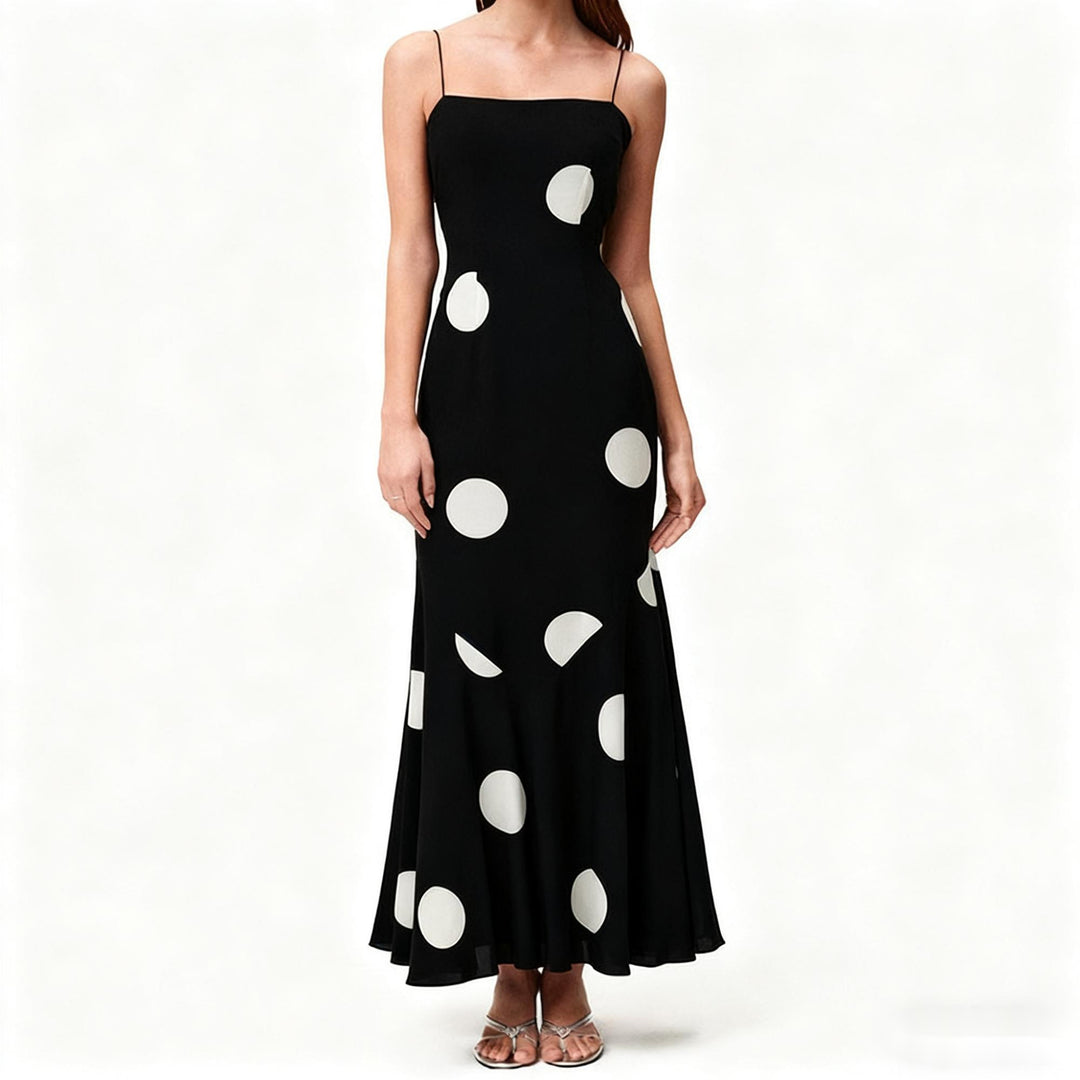 Women's maxi dress with elegant polka dot pattern StylebySassy