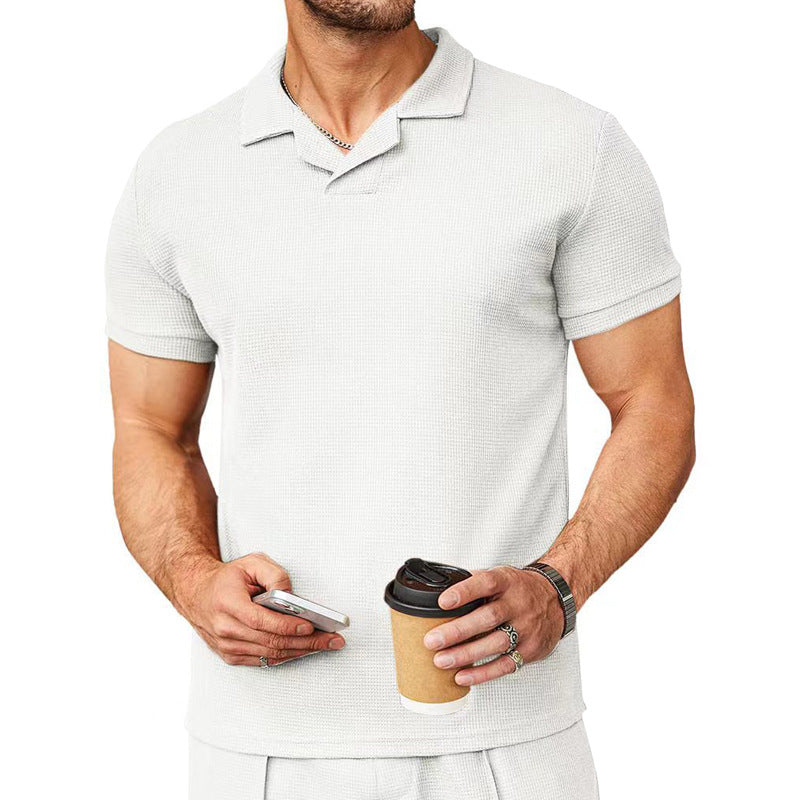 Men's short-sleeve knitted polo with open shirt collar and body-hugging fit StylebySassy