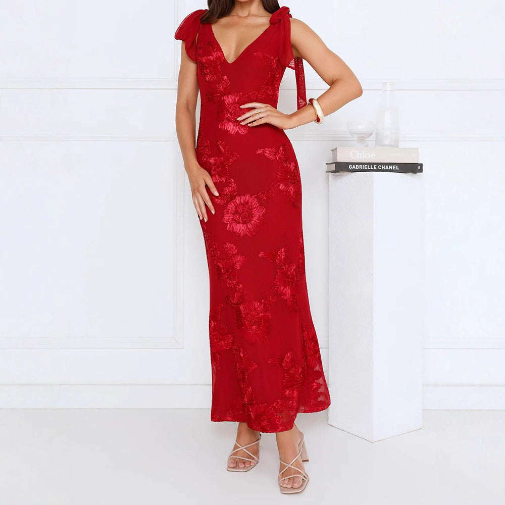Women's maxi dress with floral lace pattern StylebySassy
