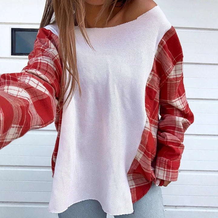 Women's oversized long-sleeve shirt in mixed material with textured waffle knit front and checkered sleeve section StylebySassy