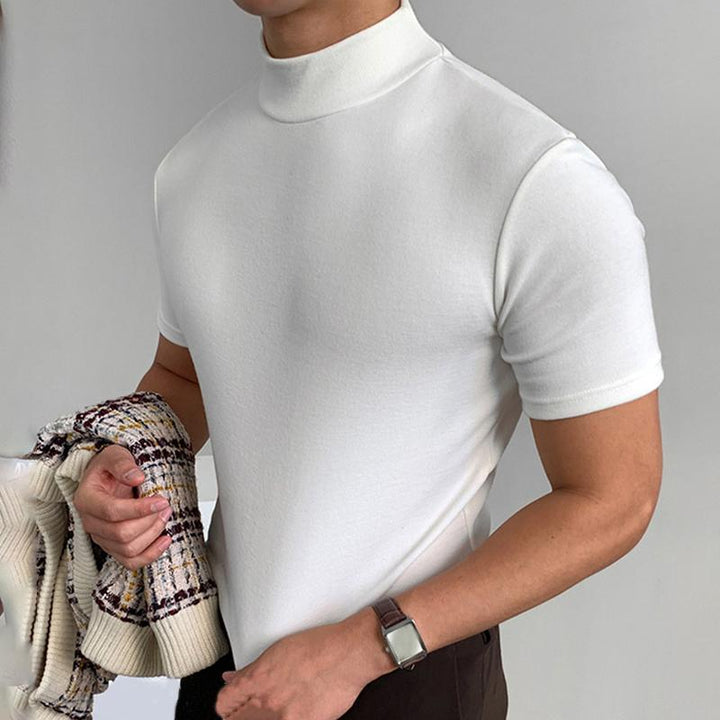 Men's fitted short-sleeve stand collar top made of cotton-elastane StylebySassy