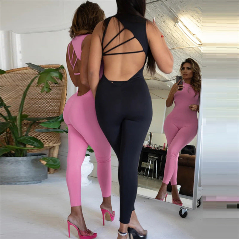 Women’s sporty long overall with innovative cut-out neckline