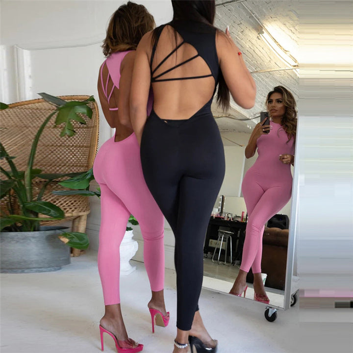 Women’s sporty long overall with innovative cut-out neckline