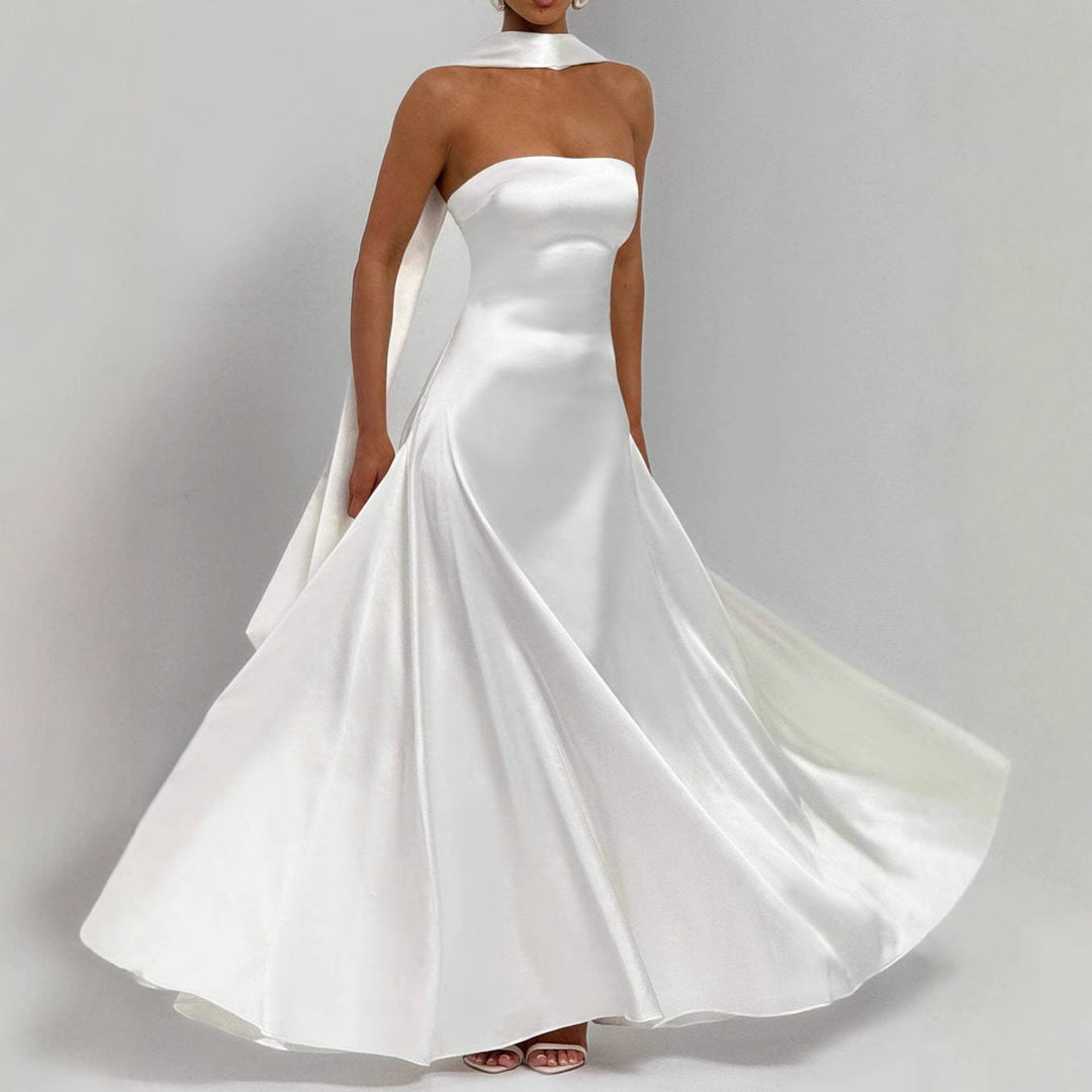 Women Elegant and stylish long sleeve evening dress StylebySassy