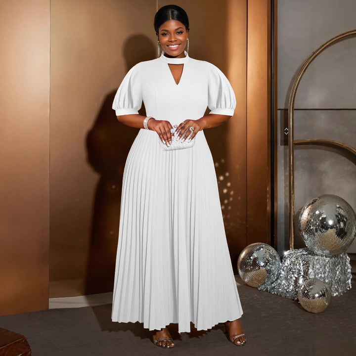 Ladies Elegant Maxi Dress with Pleated Skirt and Keyhole Neckline StylebySassy