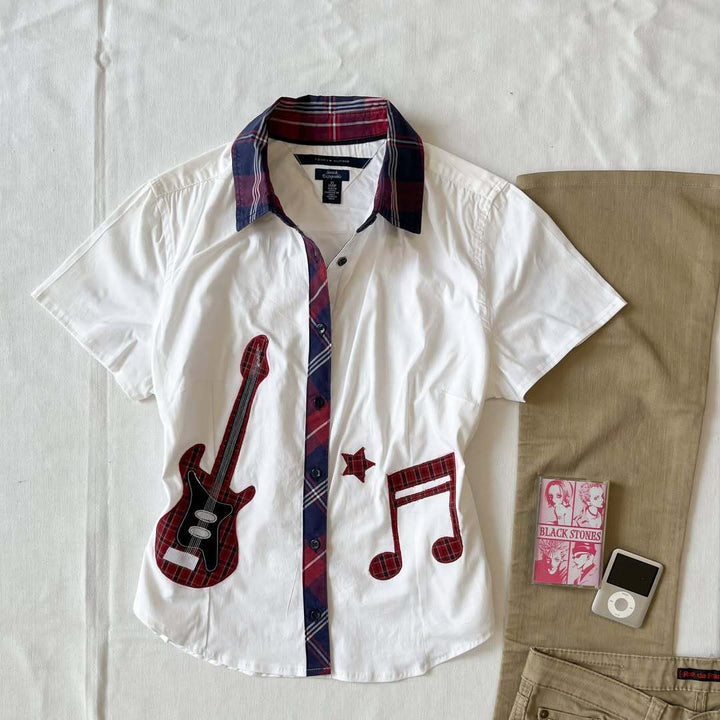 Women's short-sleeve shirt with musical print StylebySassy