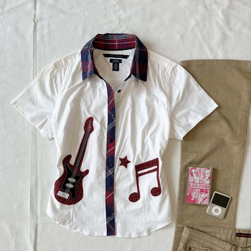 Women's short-sleeve shirt with musical print StylebySassy