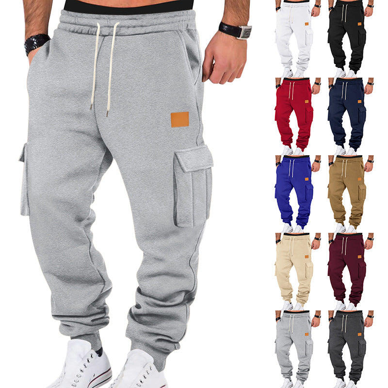 Men's nan urban Cargo Jogger made of soft sweat fabric, elastic waistband, drawstring and appliquéd flap pockets StylebySassy