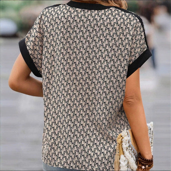 Ladies' light casual blouse in crepe look with V-neck and contrast piping StylebySassy