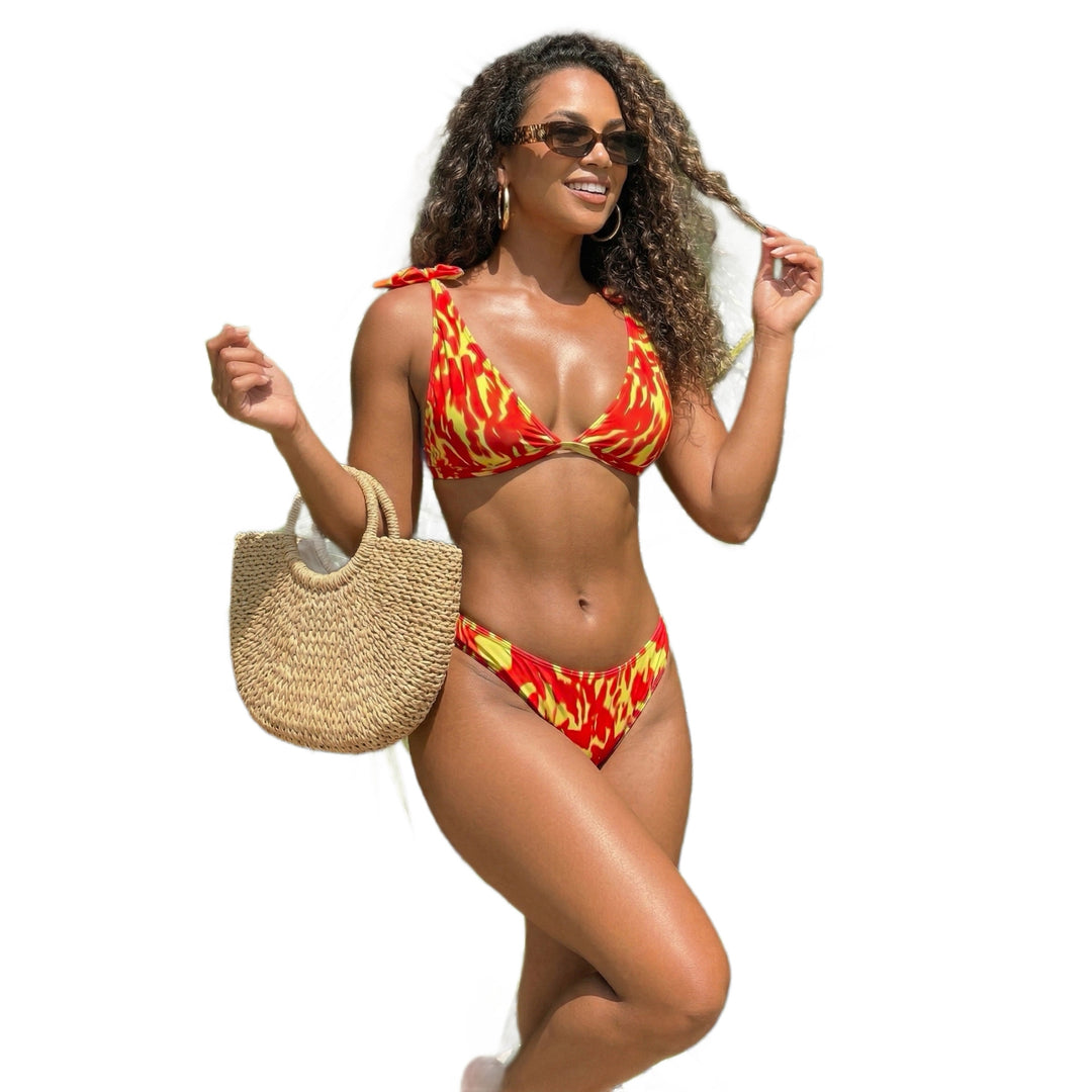 Women's Fashionable Triangle Bikini StylebySassy