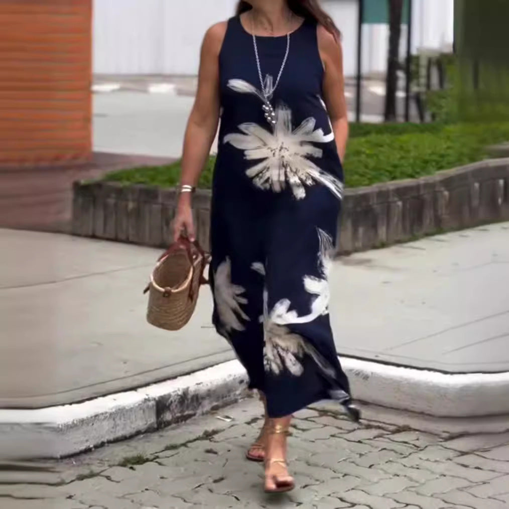 Women sleeveless casual maxi dress made of lightweight jersey with large brush flower pattern and hidden side pockets StylebySassy