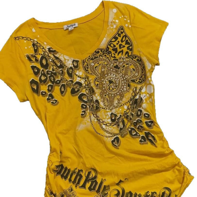 Women's T-shirt with decorative graphic print and gathering StylebySassy