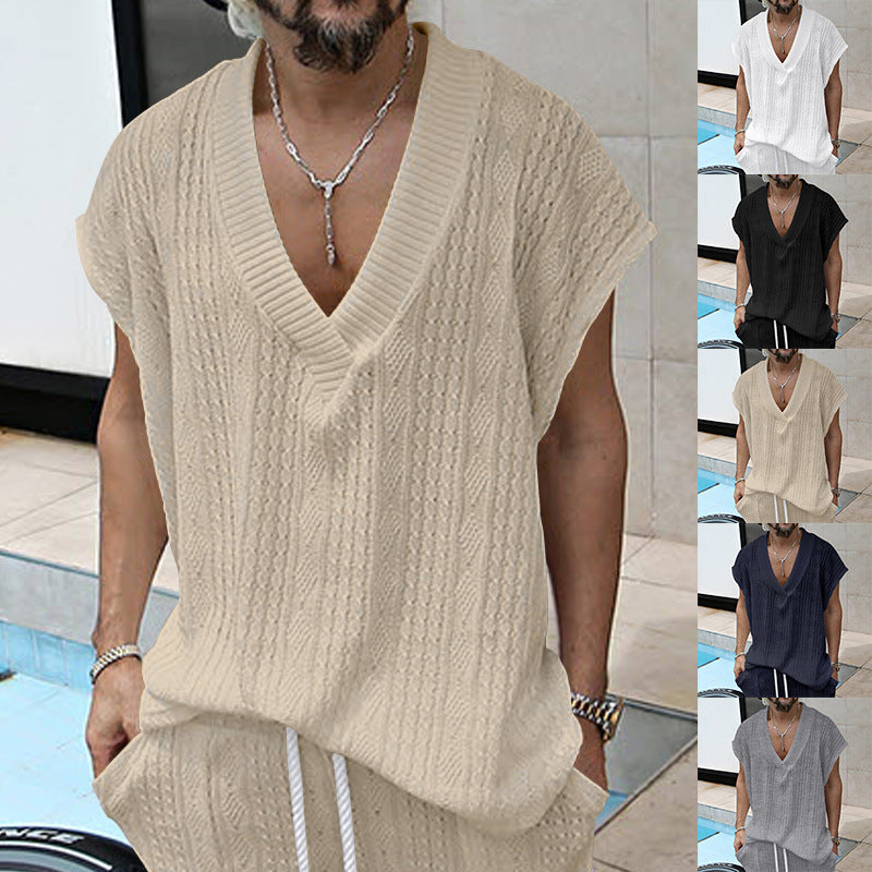 Men's knitted top made of coarse knit with deep V-neck and textured pattern StylebySassy