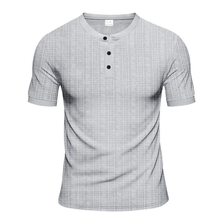 Men's short sleeve Serafino with triple button placket and finely knitted grid structure StylebySassy